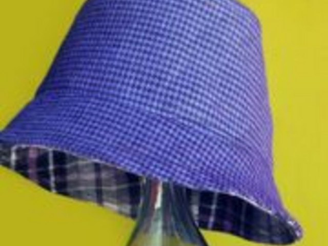 This hat is reversible. This hat is reversible.