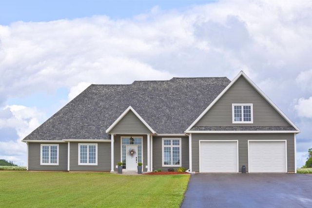Roof and siding colors blend in well for a uniform look, the roof a bit darker than the siding. Roof and siding colors blend in well for a uniform look, the roof a bit darker than the siding.