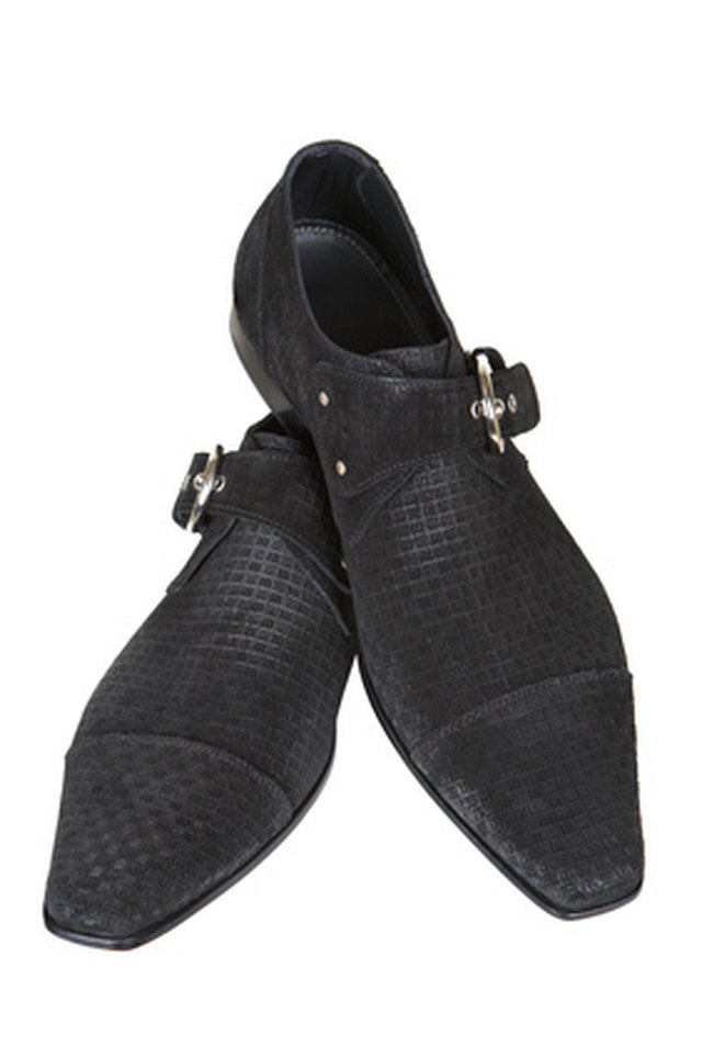 You can restore black suede to its original condition.