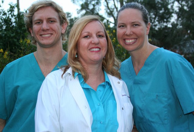 Scrubs can fit well and look trim.