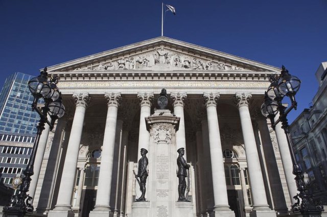 The London Stock Exchange, where the companies in the FTSE 100 trade. The London Stock Exchange, where the companies in the FTSE 100 trade.