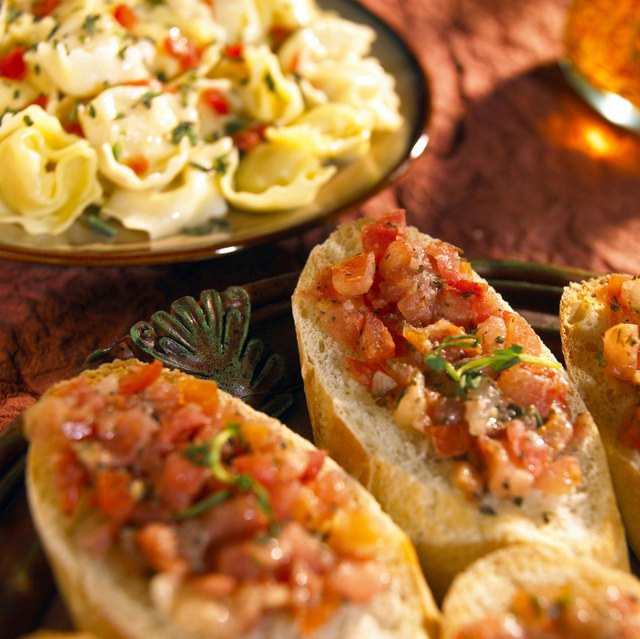 Hors d'oeuvres on a plate.