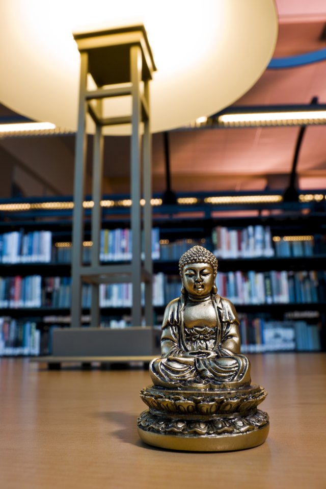 If you want to stick to traditional gifts, bronze is the way to go.