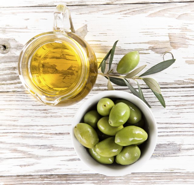 Vitamin E-rich olive oil naturally moisturizes the skin.