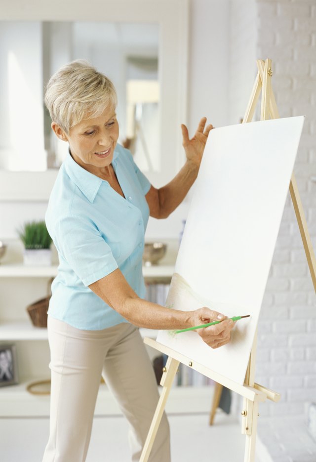 Natural fibers take color well, which is why artists paint on canvas.