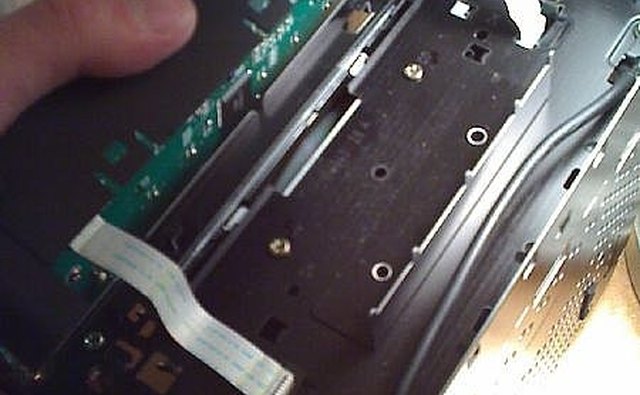 Faceplate ribbon cables