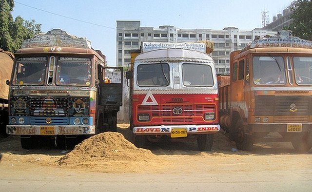 lemoncat1: flickr.com Indian trucks transporting goods in Bombay India.