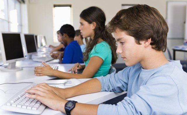 Computer programs can help children with autism organize their thoughts and build written documents.