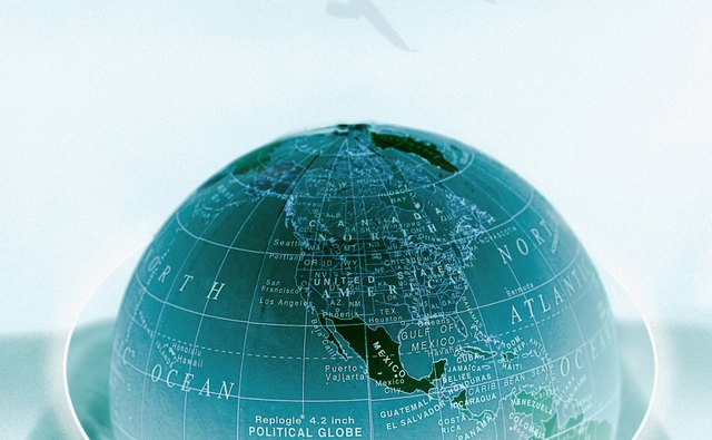 The global aviation degree program at Saint Louis University prepares students for an international aviation career.