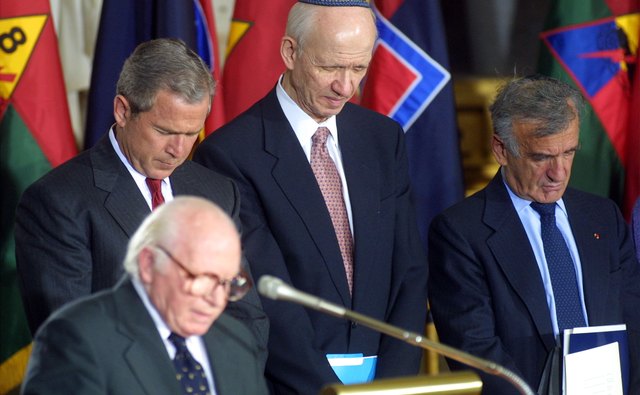 Rabbi Irving Greenberg (3-L): God ended the covenant with the Jews in the Holocaust.