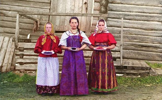 Russian Women Peasants