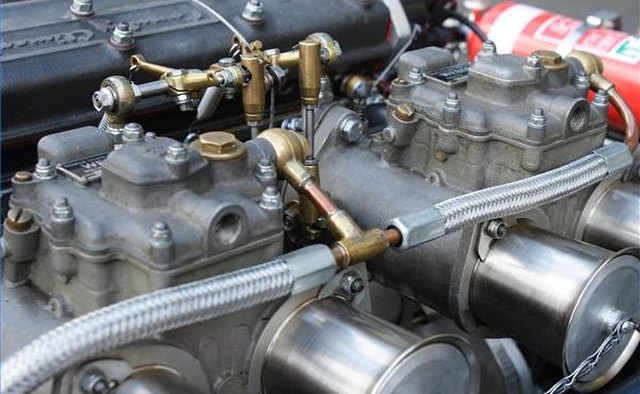 This engine has two carburetors side by side.