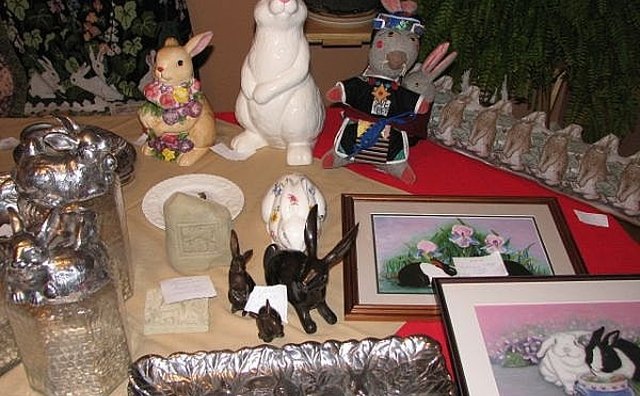 Silent Auction with Tea