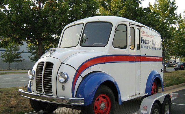 1930's Divco delivery step van
