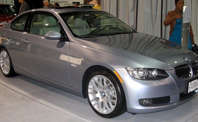 The 335i Sport Package offers understated but classy touches.