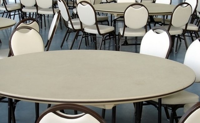 You don't even have to sit together at lunch to be a sweet, loving girlfriend.