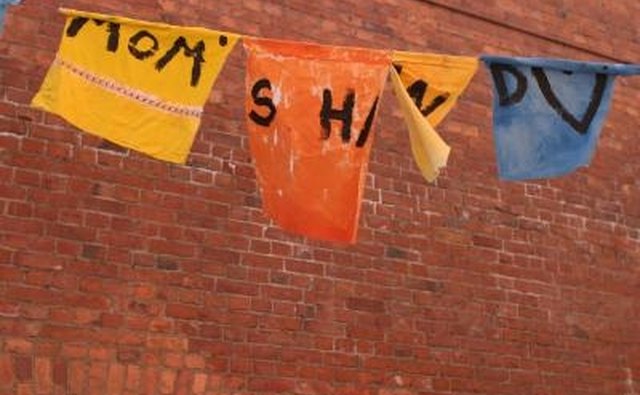Welcome home banners can say a lot in just a few words.