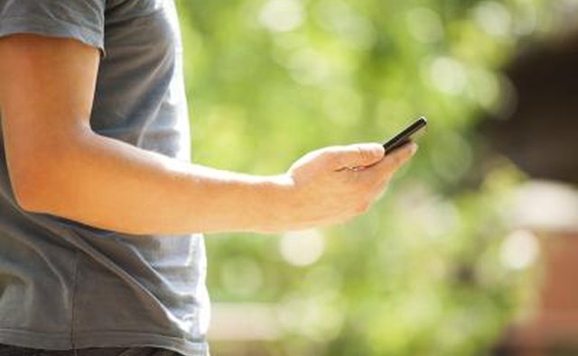 man receiving text