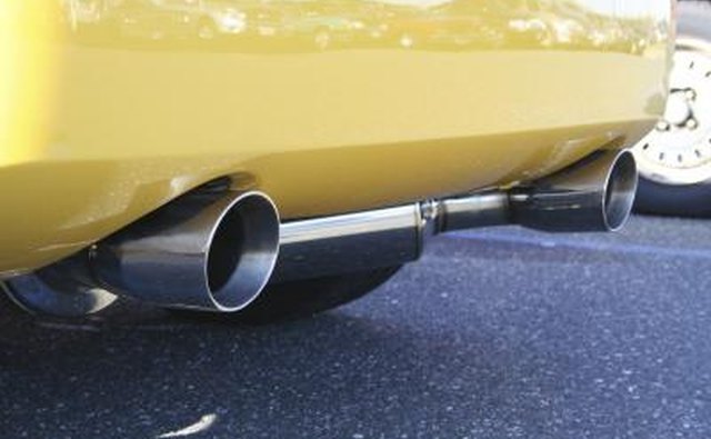 Rear car bumper