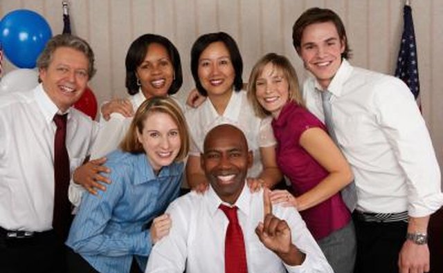 A committee can make the planning and execution of a homecoming much easier.