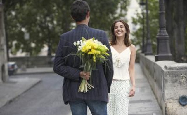 Flowers are a traditional way to express your feelings.