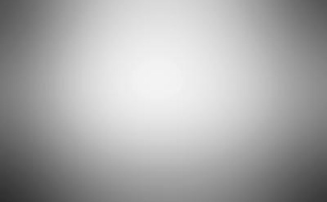 Silver and white are symbolic of peace and sincerity.