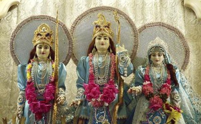 Promote understanding and love for other religious traditions.