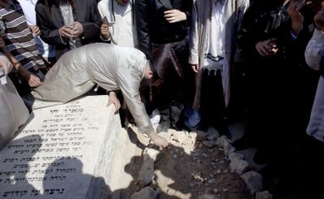 Orthodox Jewish funeral in Jerusalem, Israel