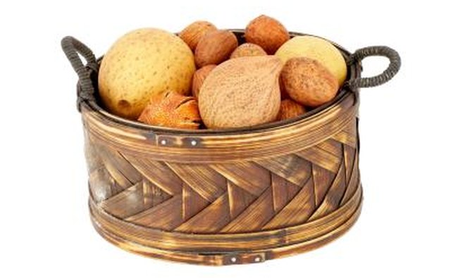 Cherokee women were adept at weaving storage baskets.