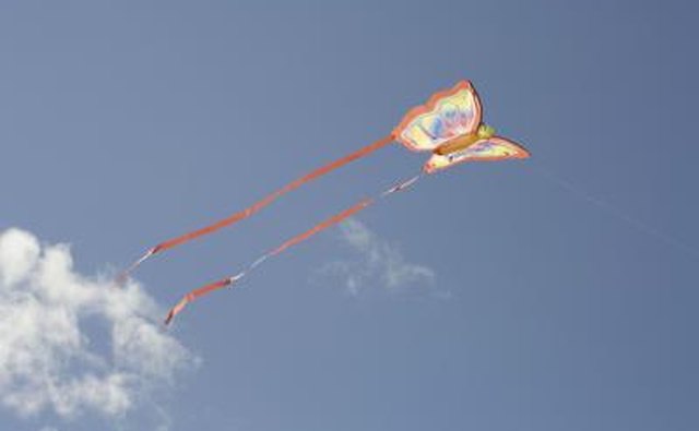 Kites were invented during the Zhou dynasty.