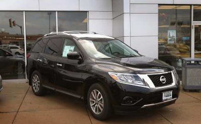 2013 Pathfinder at dealership