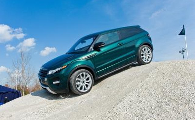 Range Rover Evoque on terrain course