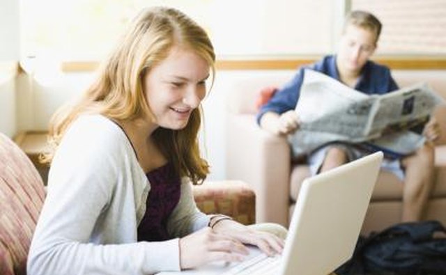 girlfriend not talking to boyfriend