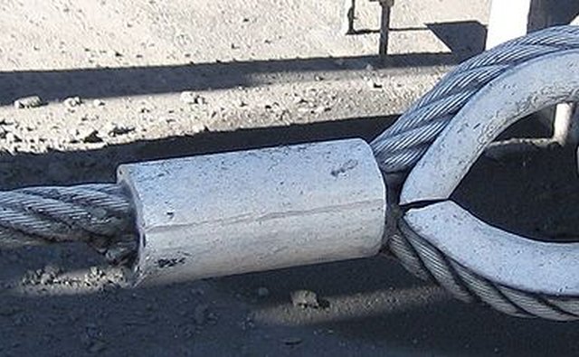 Wire rope with thimble and ferrule