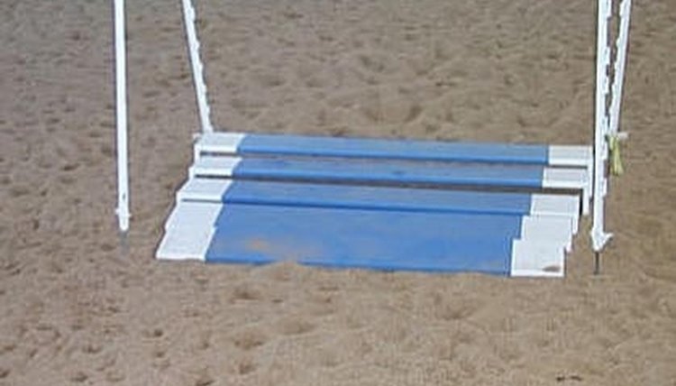 http://www.dogagility.com