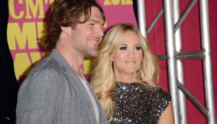 2012 CMT Music Awards - Arrivals