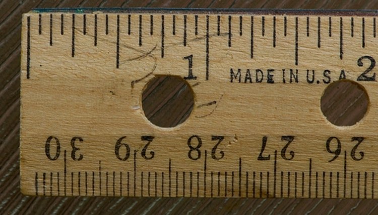 difference-between-inches-centimeters-sciencing