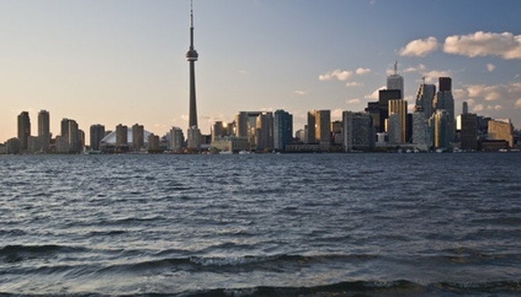 The city of Toronto offers engineering students the best engineering university in Canada, according to a number or ranking bodies.
