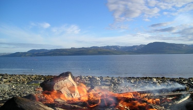 Chumash Indians used the ocean as a source of food.