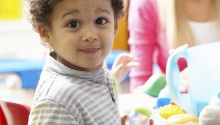 Have your preschoolers make transportation books using magazine cut outs.
