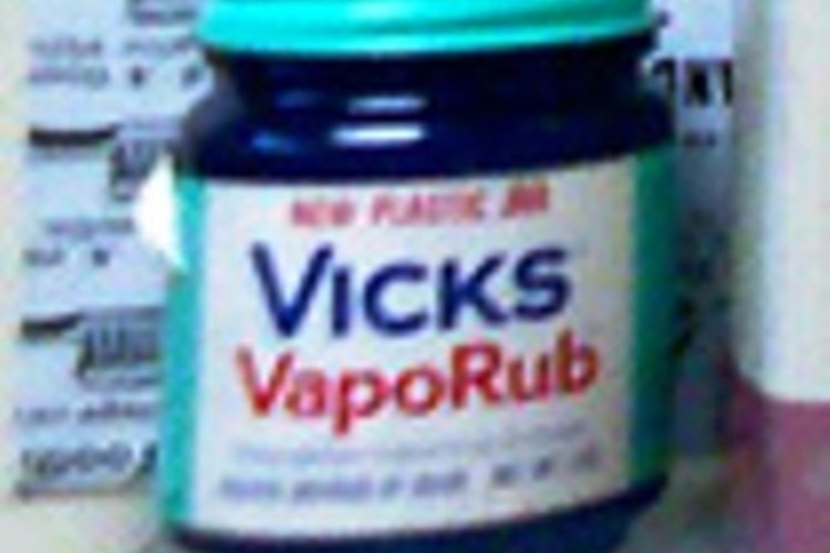 El Vicks VapoRub fue inventado en 1890 por Lunsford Richardson.