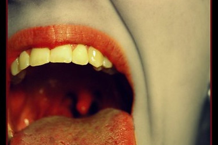 El VPH puede extenderse a la boca durante el sexo oral.