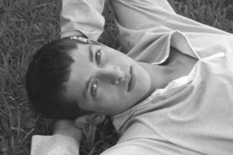 Un modelo masculino.