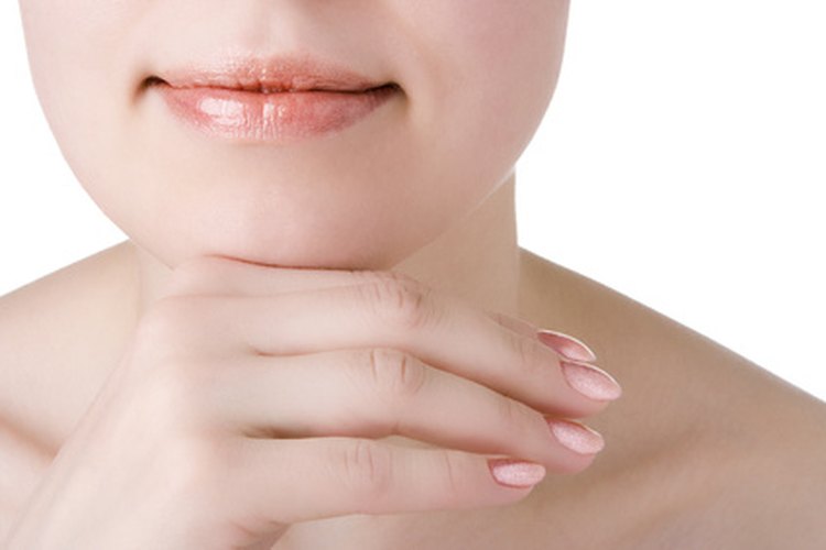 Los procedimientos foto faciales y las exfoliaciones químicas pueden restaurar la vitalidad a tu complexión.