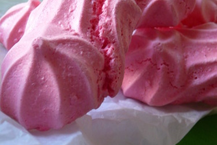 Las galletas de merengue son dulces golosinas.