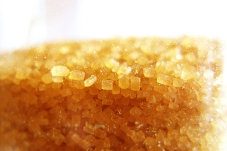 Color oro natural del azúcar turbinado.