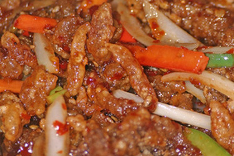 Comer alimentos picantes antes de acostarse no es la mejor idea.