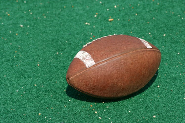 Incorpora la pelota en los ejercicios, para que sean más específicos.