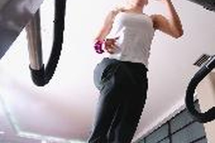 Vuelve a la cinta de correr y quema calorías.
