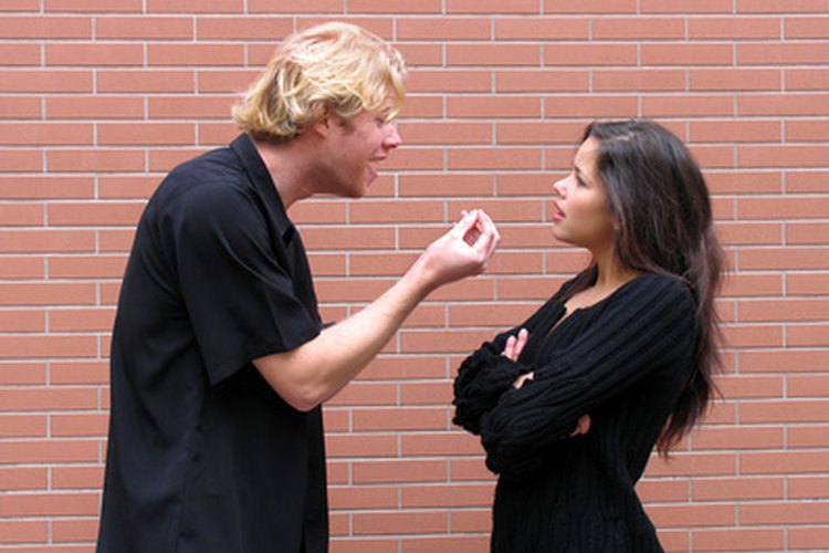 Aprende a discutir con tu pareja sin gritar.